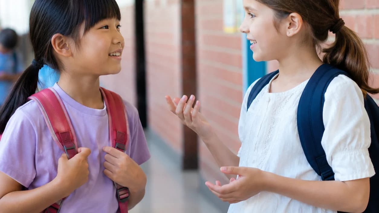Sebab Bahasa Inggeris Tidak Berkembang di Sekolah Antarabangsa Malaysia. Apakah Punca Sebenar yang Paling Kerap Berlaku dalam Keluarga yang Berhijrah untuk Pendidikan?